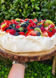 Pavlova Dulce de Leche 8x10 (1)